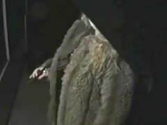 Il ragazzo ha scopato la bionda nel porno con mamme troie culo, e lo sperma versato in un bicchiere e innaffiato la sua puttana.